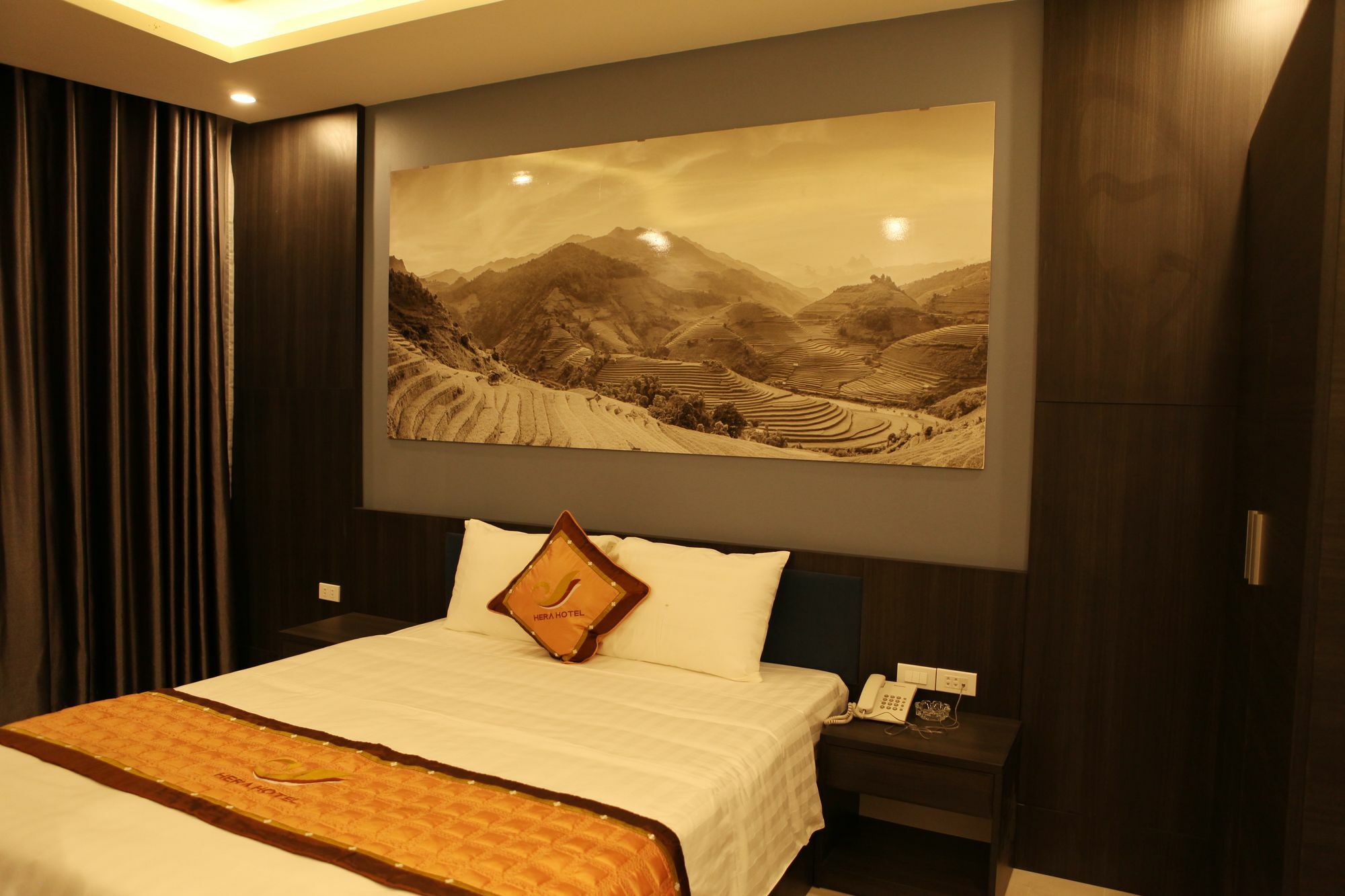 Hera Ha Long Hotel Екстер'єр фото